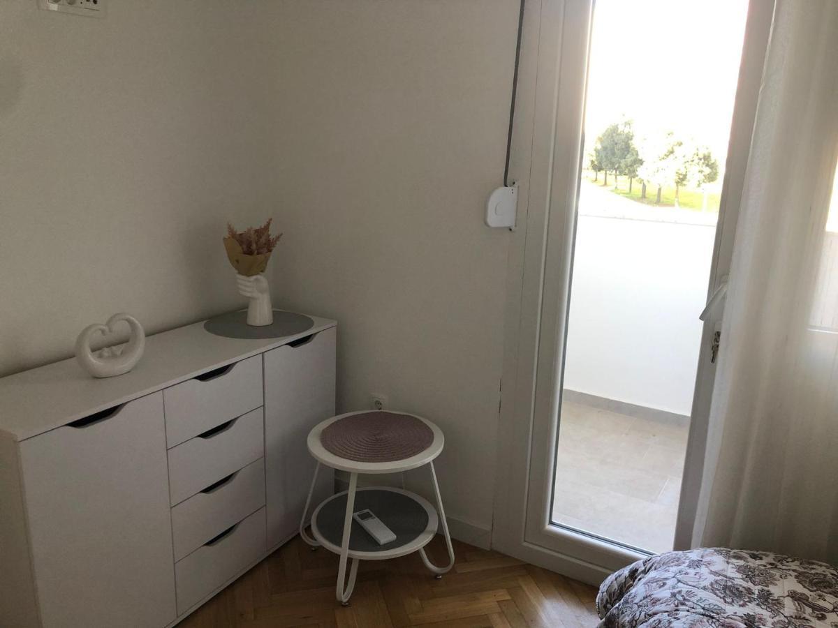 Apartman Lana Leilighet Zadar Eksteriør bilde